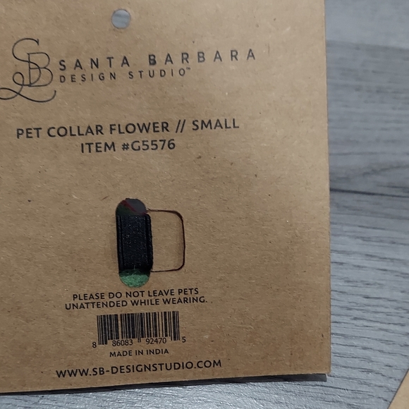 Pet Collar Flower - Picture 3 of 3